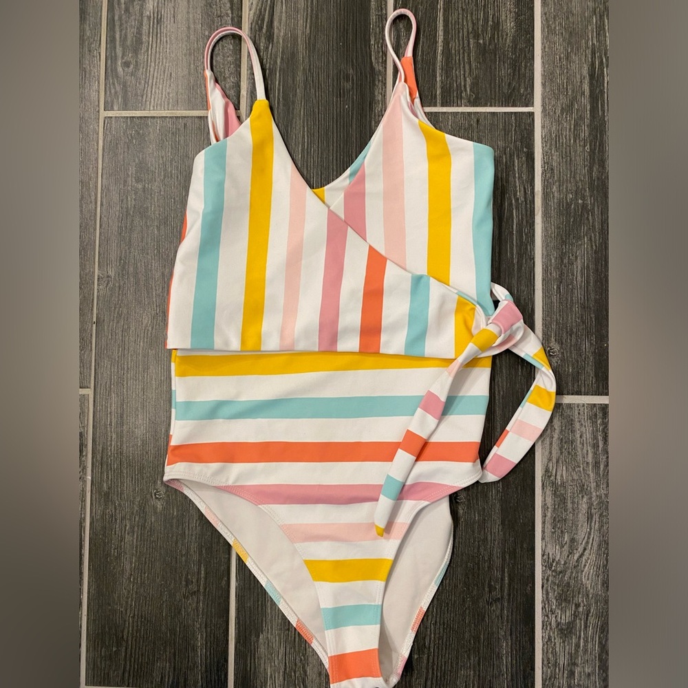 Olivia + Ocean Rainbow Suit Small Nursing Friendly Swimsuit Beach Vacation